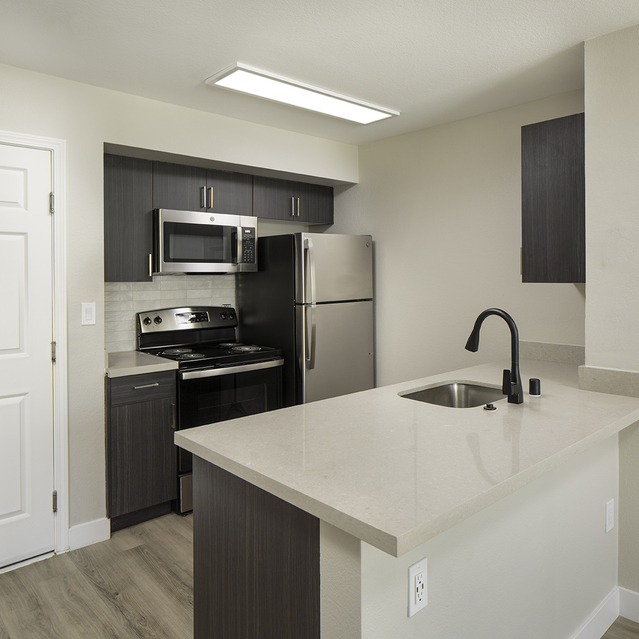 Apartments in Little Italy San Diego iL Palazzo Apartments